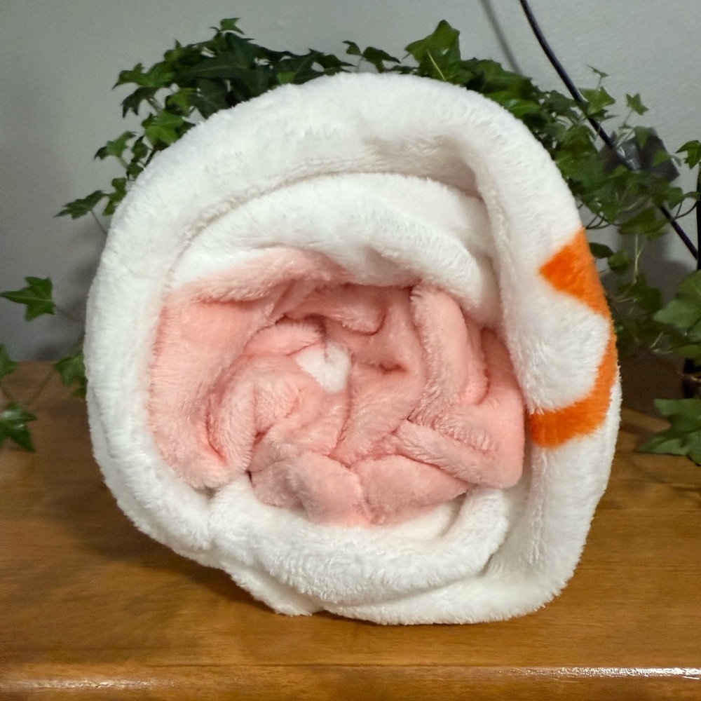 Room Essentials / Target Bunny Throw - Picture 5 of 6